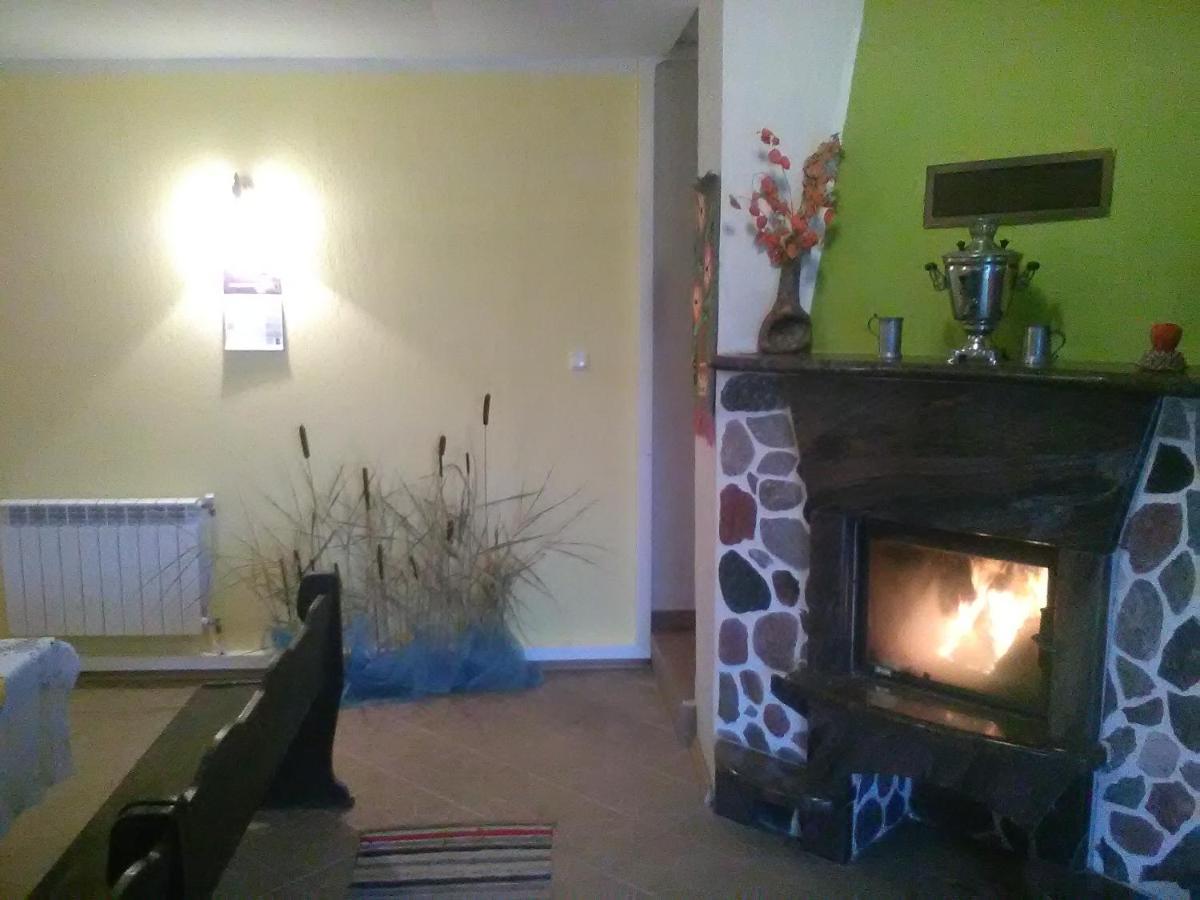 Agroturystyka Na Skarpie Wizajny Exteriör bild